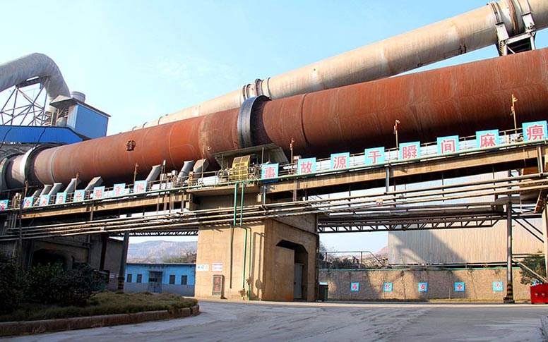 Rotary kiln for calcining