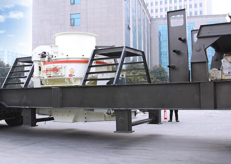 Mobile sand making machine